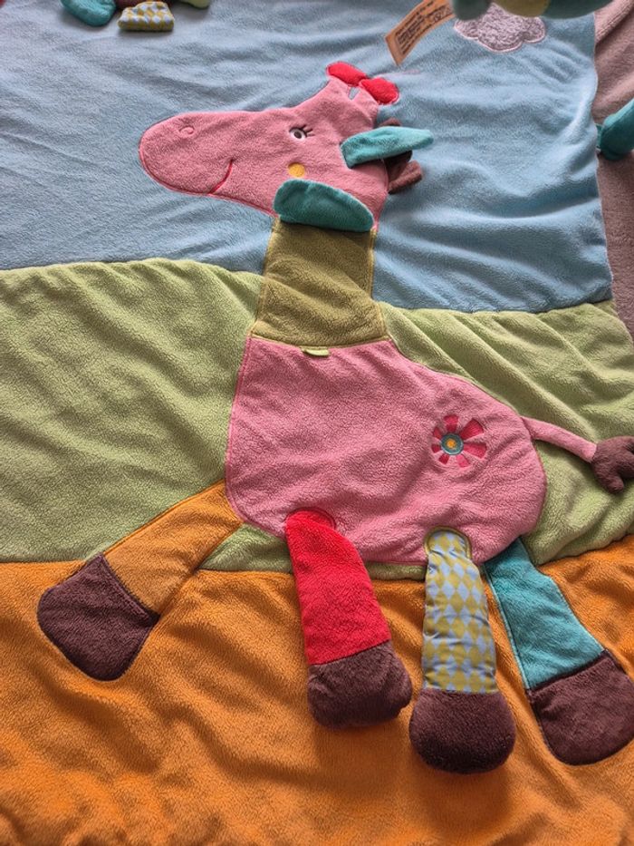 Tapis d’éveil bébé - photo numéro 4
