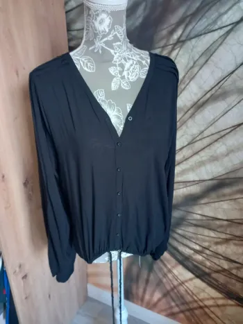 Blouse noir manches longues