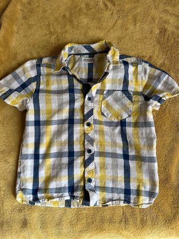 Chemise à manches courtes