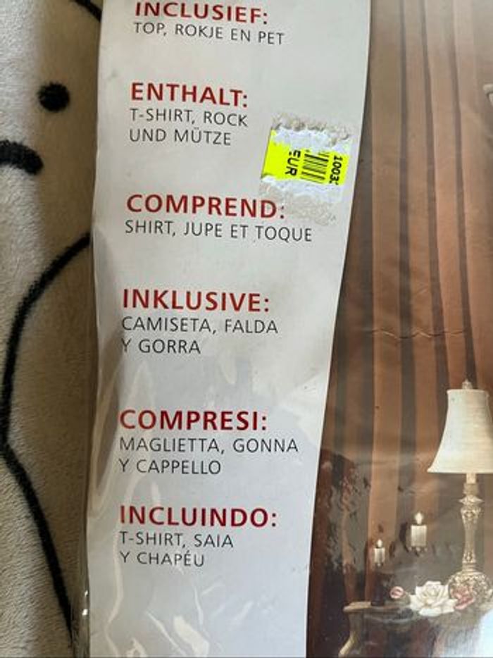 Déguisement femme Madame red Taille 40/42 Neuf - photo numéro 3