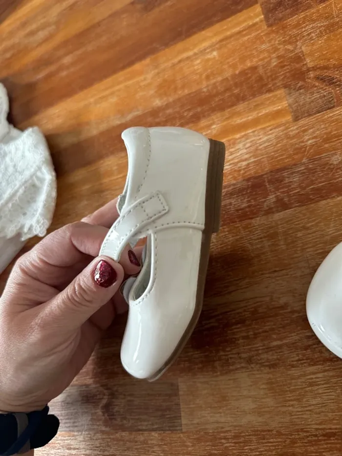 Chaussures, petite fille - photo numéro 3