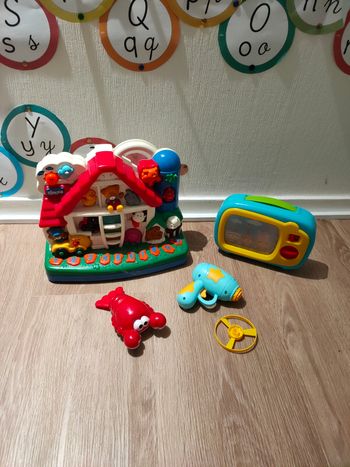 Lot jouets éveil