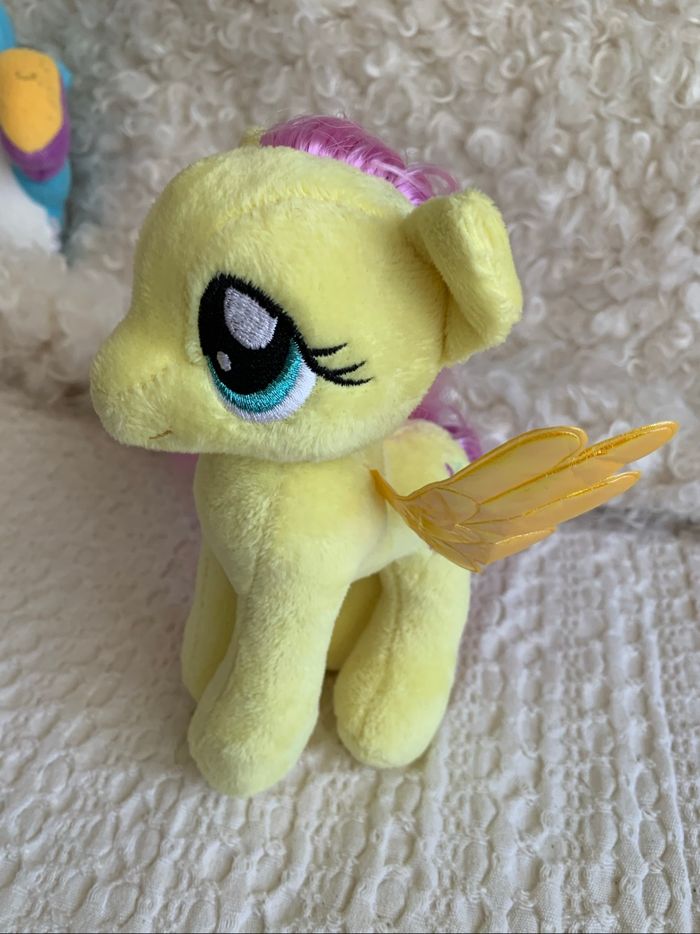 Peluche petit poney