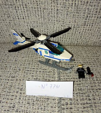 Lego 7741 - L'hélicoptère de police