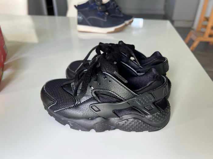 Basket enfant Nike huarache - photo numéro 3