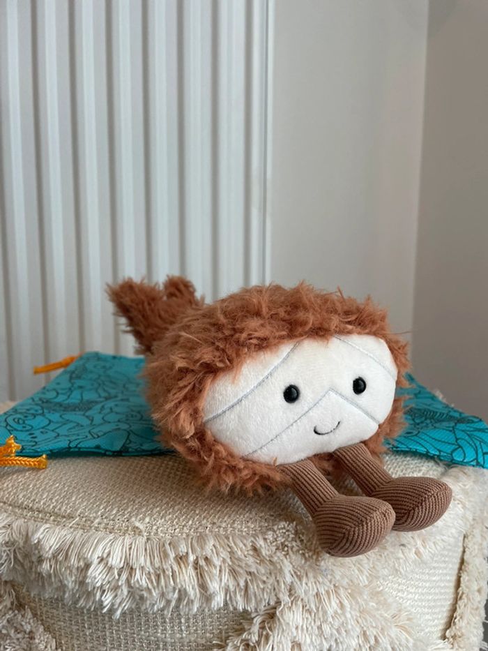 Peluche Jellycat Amuseables Lily Fish