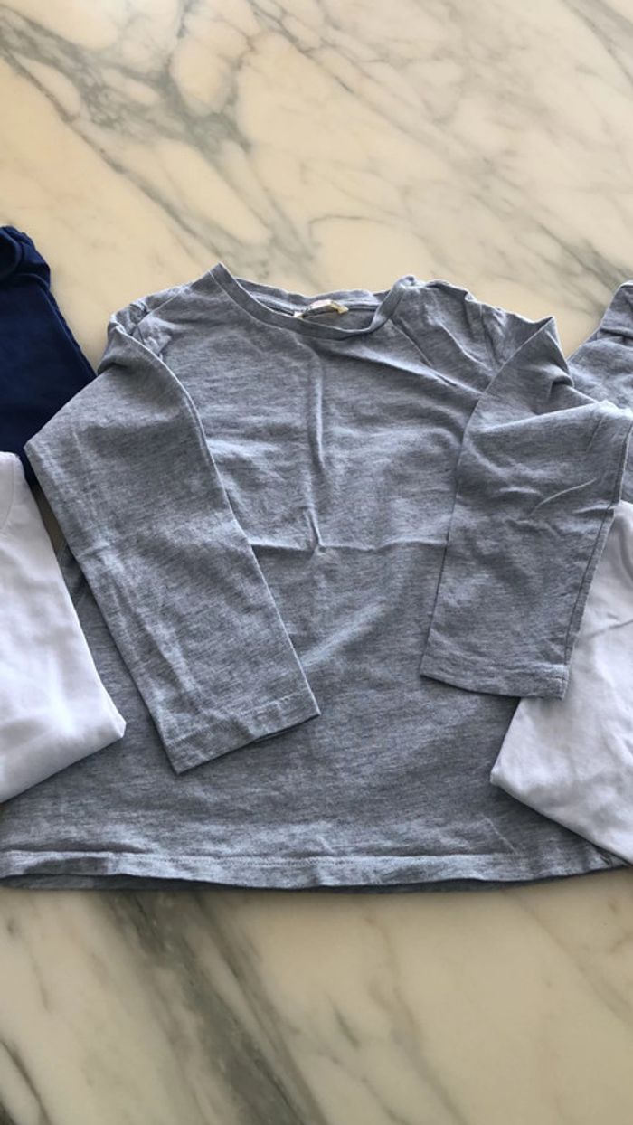 Lot de 5 maillot de corps du pareil au même taille 6 ans - photo numéro 4