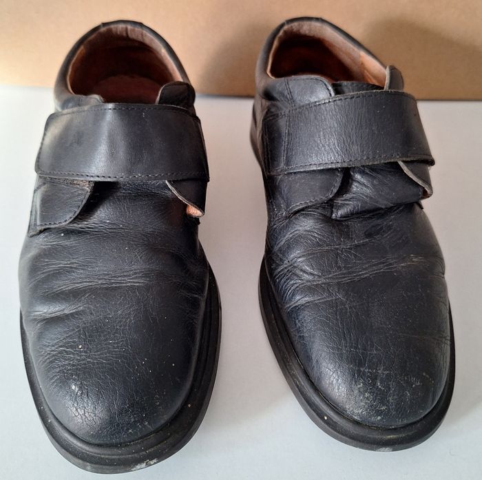 Chaussures homme noires à scratch