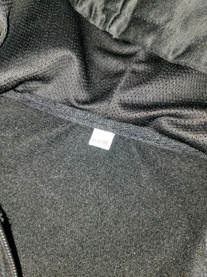 Veste noir foot 6 ans - photo numéro 4