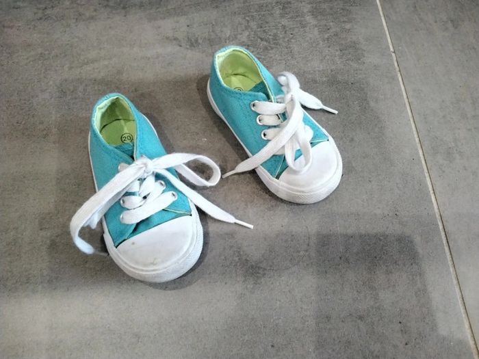 Lot de 4 paires de chaussures - 20 - photo numéro 4