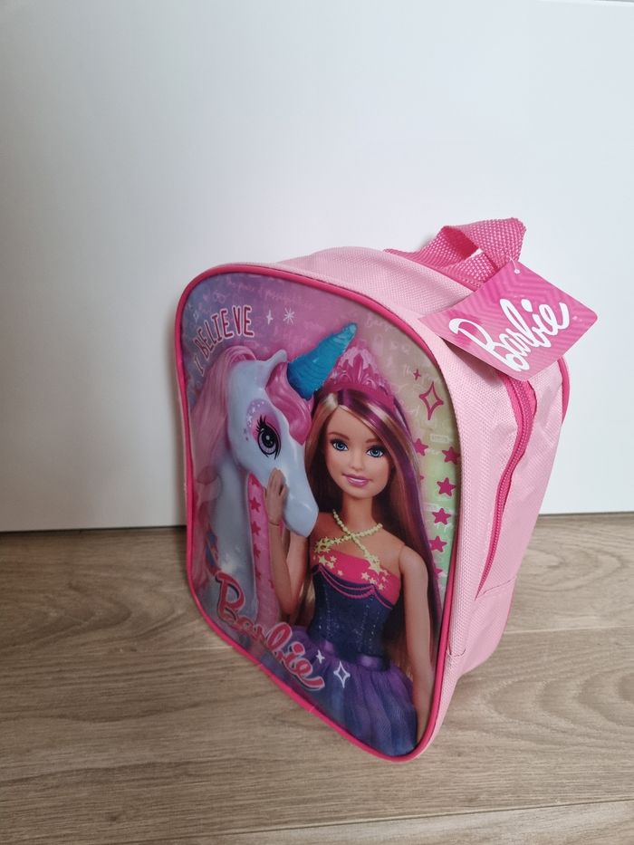 Sac à dos Barbie neuf - photo numéro 3
