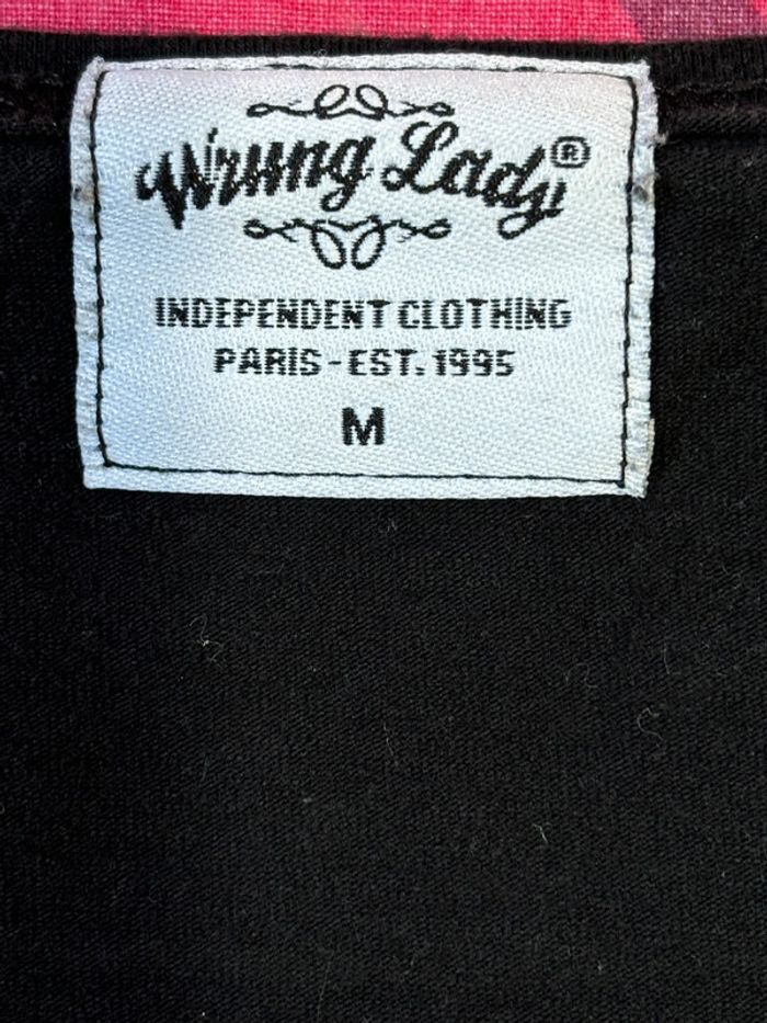 T-shirt streetwear noir "wrung lady is why I'm hot" M - photo numéro 3