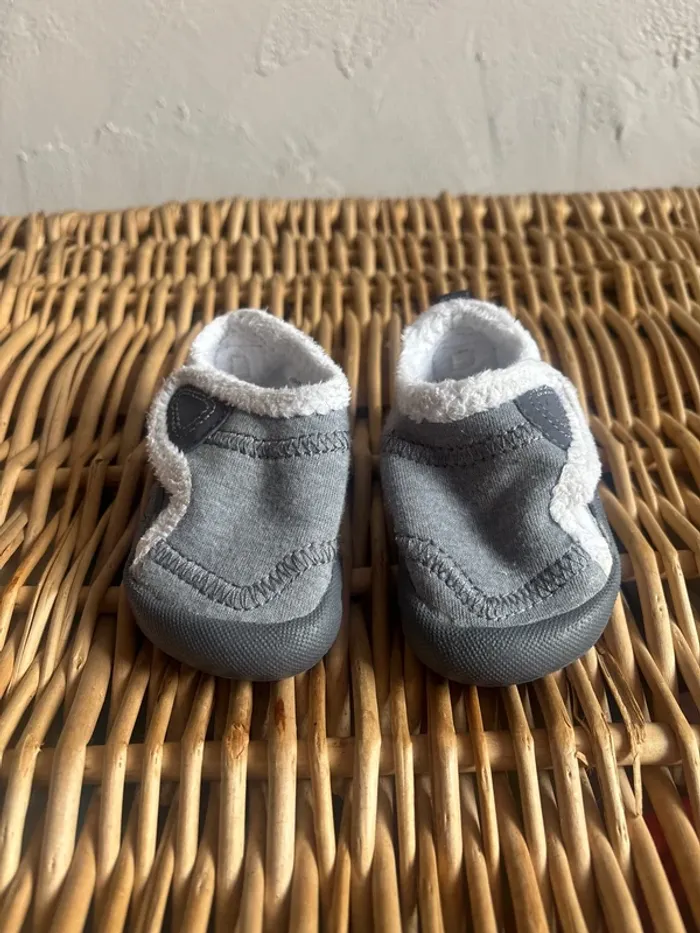 Chaussures de marche décathlon pointure 20 MIXTE