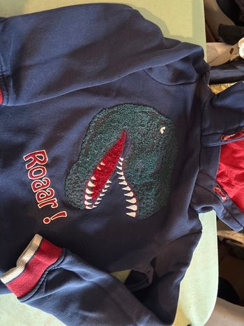 Vends sweat sergent major 8 ans très bon état 