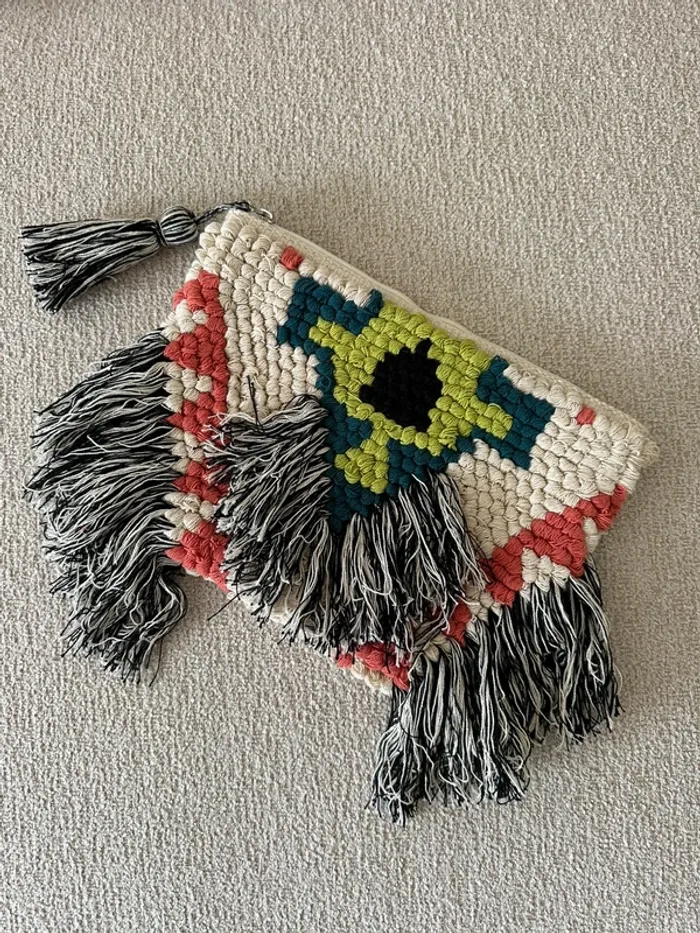 Pochette bohème macramé 🥥