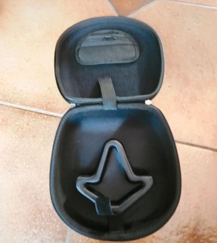 Casque filaire switch et sa sacoche de transport - photo numéro 4