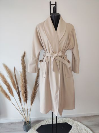 Manteau long à ceinture 🌹