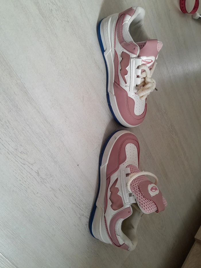 Baskets neuves Chuhaovu taille 36 - photo numéro 6