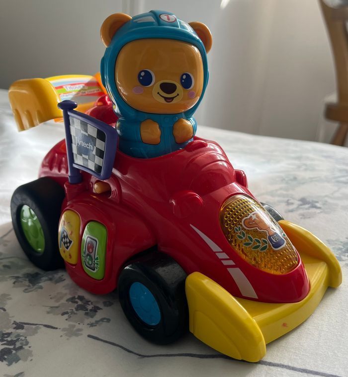 Voiture sonore et lumineuse VTECH - photo numéro 3
