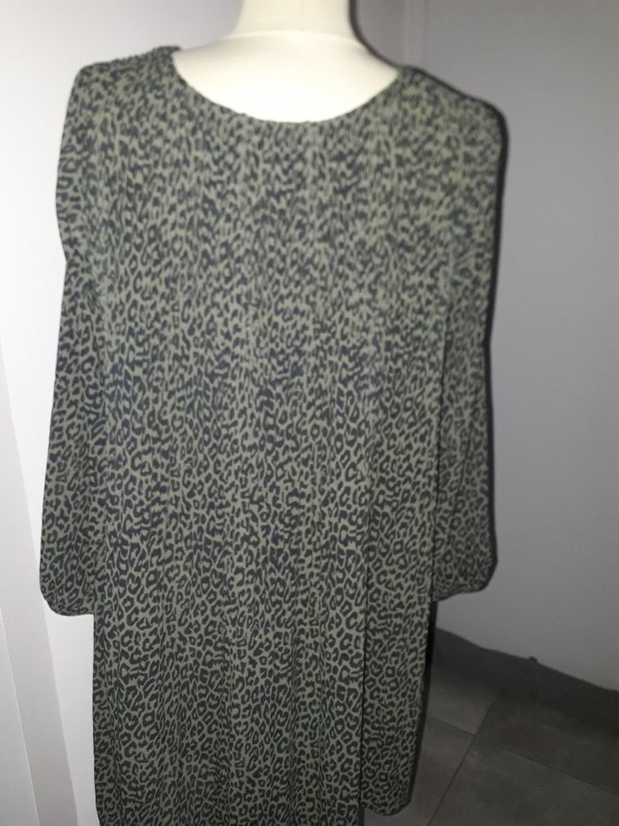 Robe plissé permanent imprimé léopard noir et kaki J&L T 36 38 - photo numéro 4