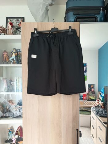 Short noir habillé neuf shein - Taille M
