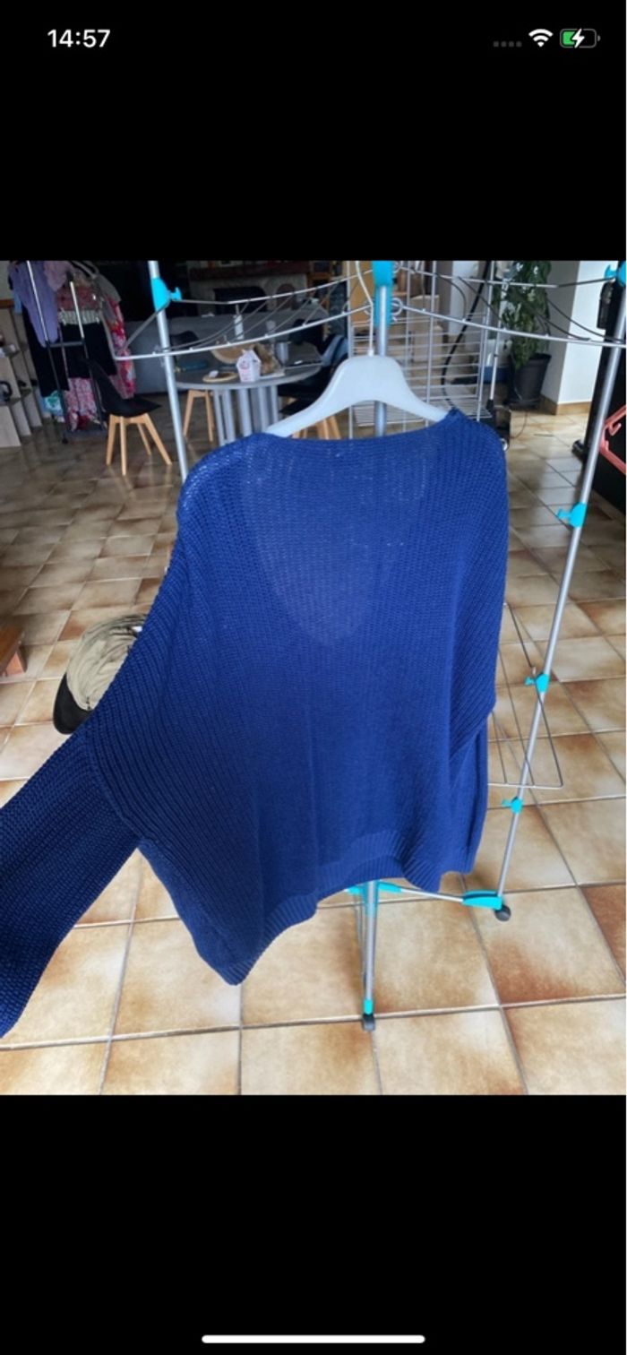 Pull bleu - photo numéro 3