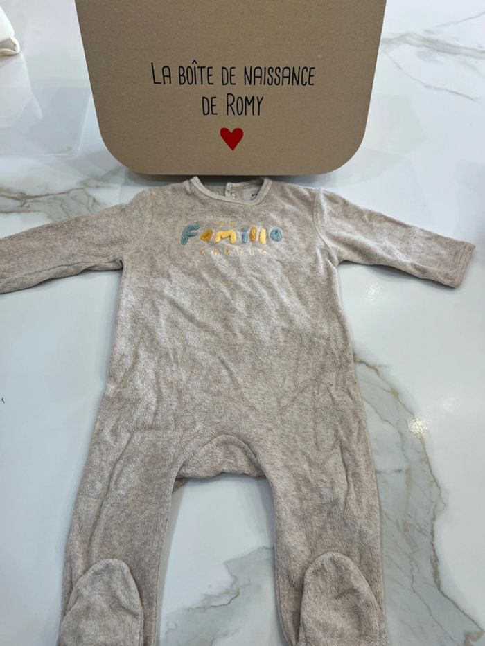 Pyjama kiabi 12 mois