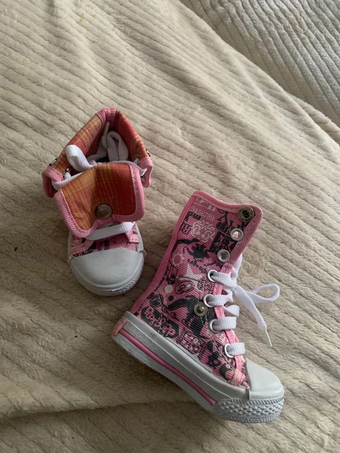 Basket rose en toile basse ou montante taille 19, bébé fille - photo numéro 3
