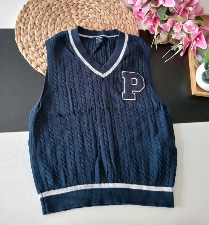 Pull sans manches Taille 8 ans🌿💝