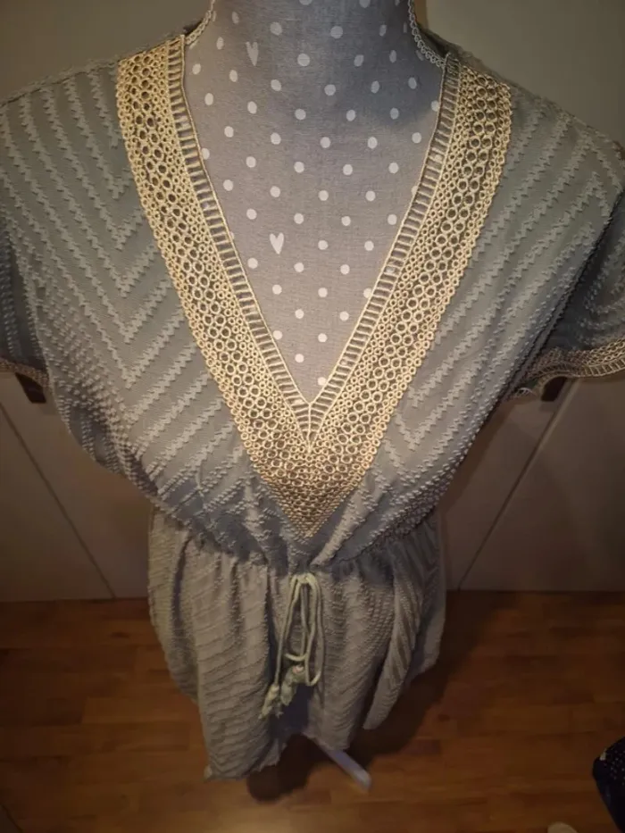 Robe neuve légère - photo numéro 3