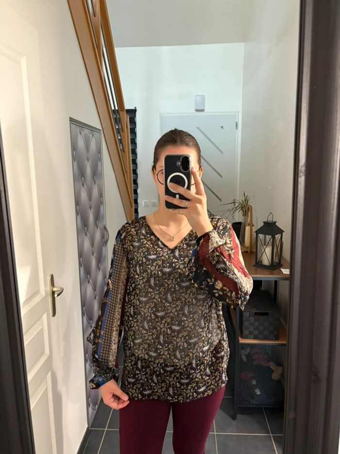 Ensemble (blouse Cache Cache + pantalon taille basse Ikks) taille M très bon état - photo numéro 3