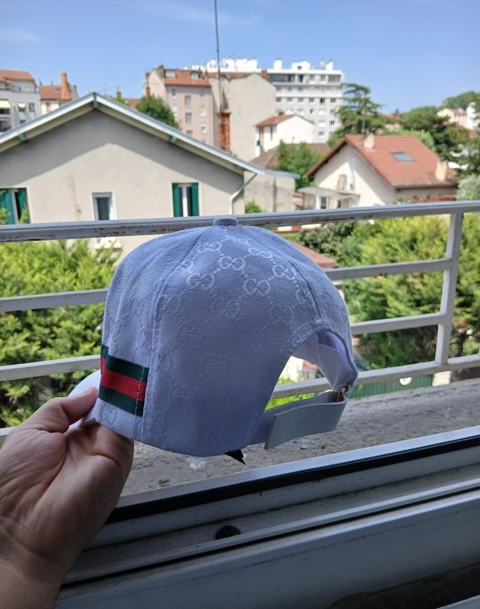 casquette Gucci - photo numéro 2