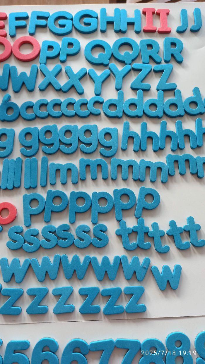 Gros lot de lettres et chiffres magnétique - photo numéro 6