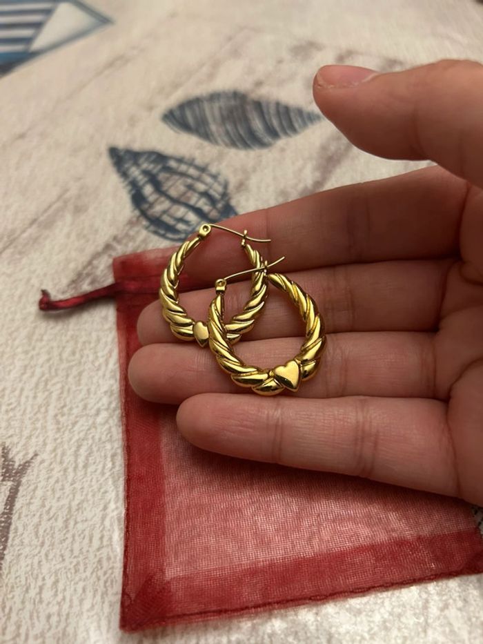 Boucles d’oreilles détails cœurs - photo numéro 6