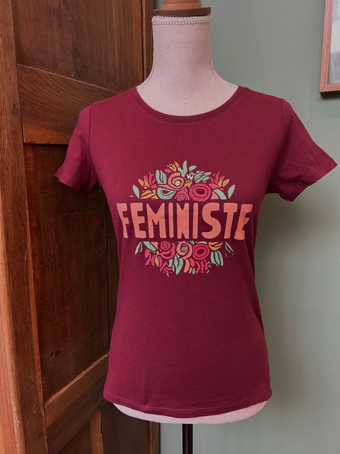 T-shirt Féministe taille XS