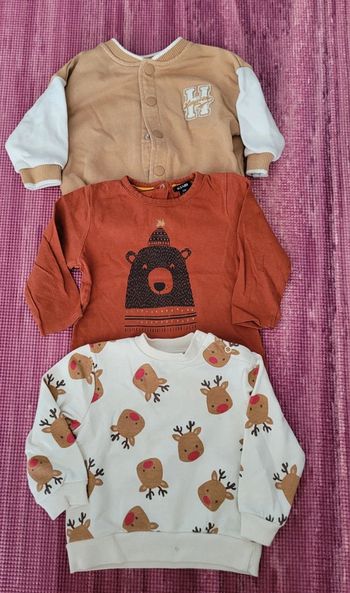 Lot hauts 12M Noël