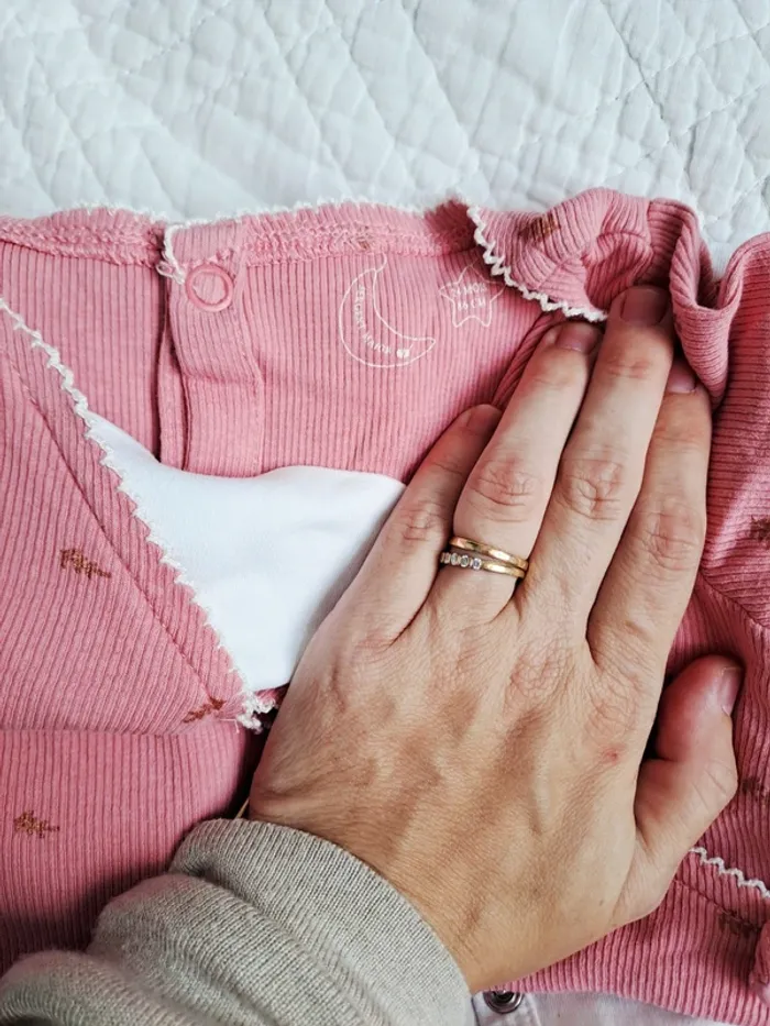 8 pyjamas velours 24 mois (2ans) - photo numéro 2