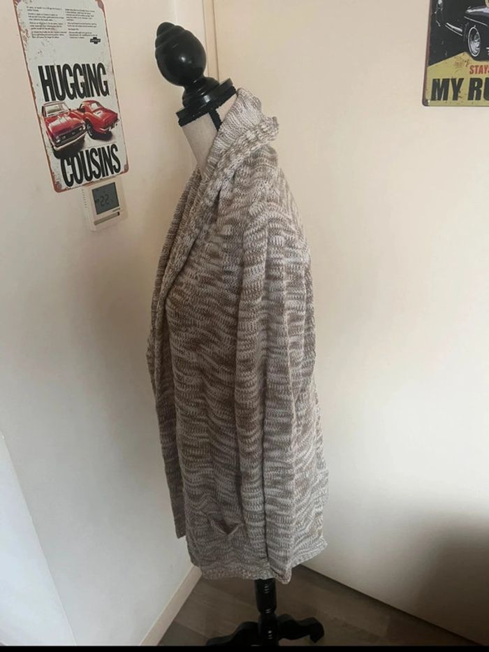Très beau gilet à double col taille 42 / 44 - photo numéro 2