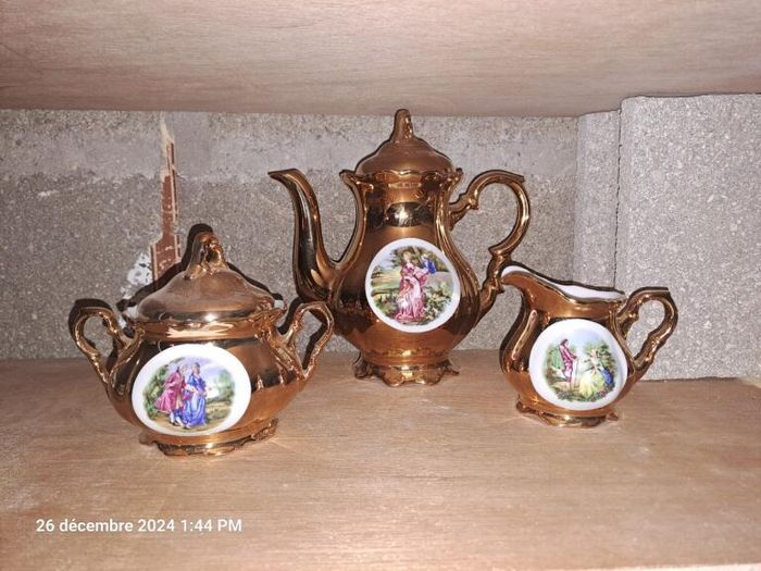 service à thé ou café doré vintage - photo numéro 3