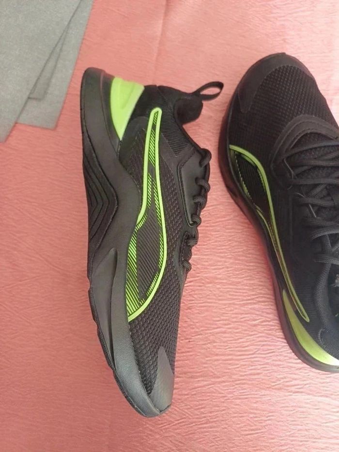 Chaussures puma taille 38 - photo numéro 3