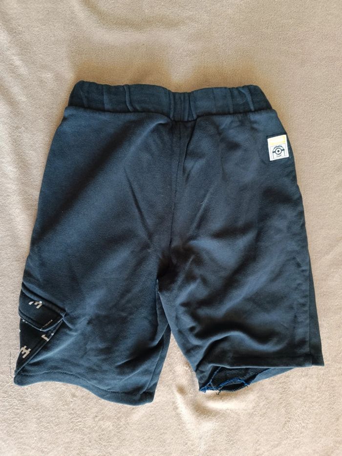 Shorts Puma Minion taille 10 ans - photo numéro 2