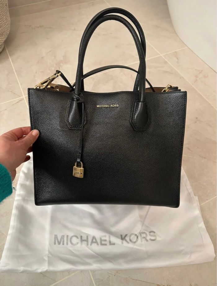 Sac cartable en cuir Michael Kors 🖤