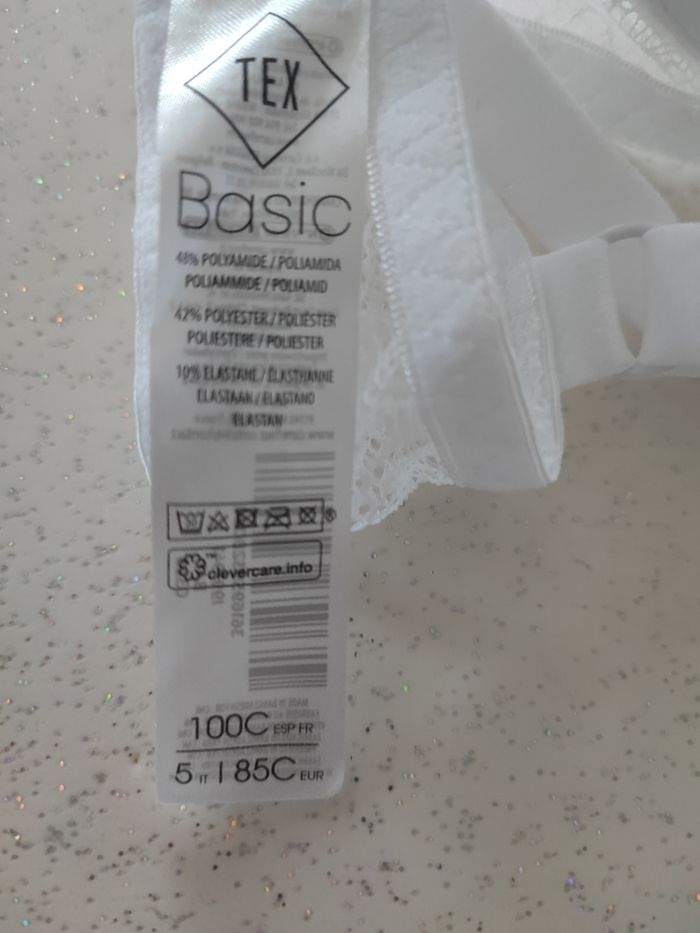 Soutien gorge - photo numéro 8