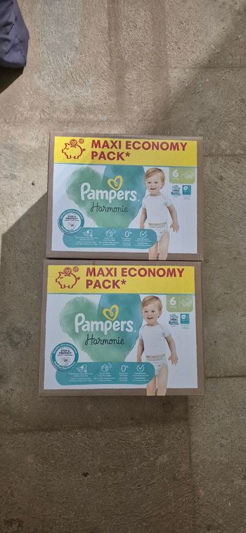 Lot de 124 couches Pampers Harmonie Taille 6