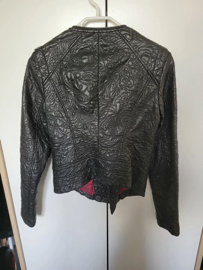 Veste simili - photo numéro 3