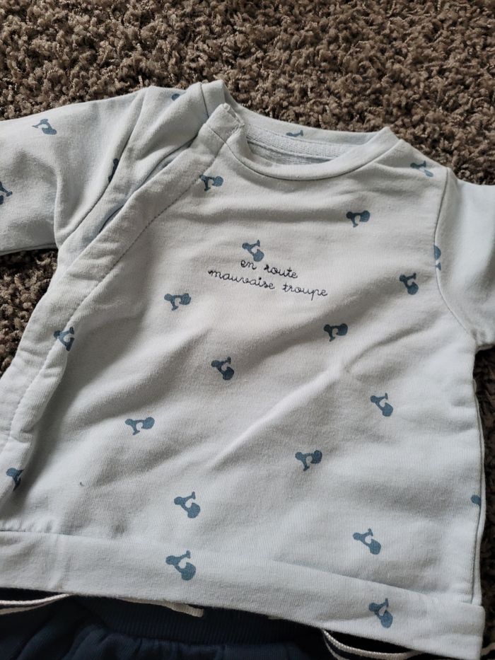 Ensemble 1 mois - photo numéro 2