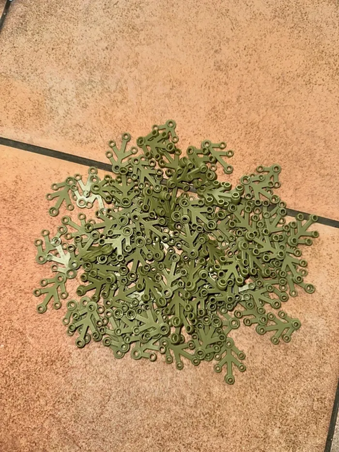 50  Plant Lego Leaves 4 x 3 ref 2423 Olive Green