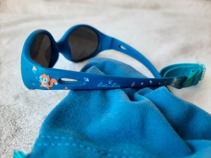 Lunette de soleil - photo numéro 5