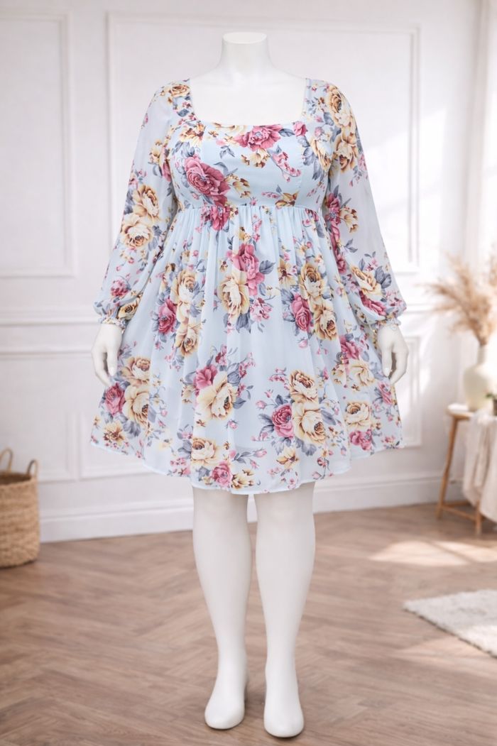 Robe manches longues bouffantes bleu clair et multicolore Femme taille 54 marque Asos 💍 - photo numéro 5