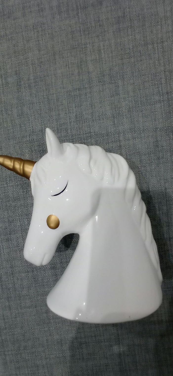 Tirelire enfant, Licorne, en céramique, TBE